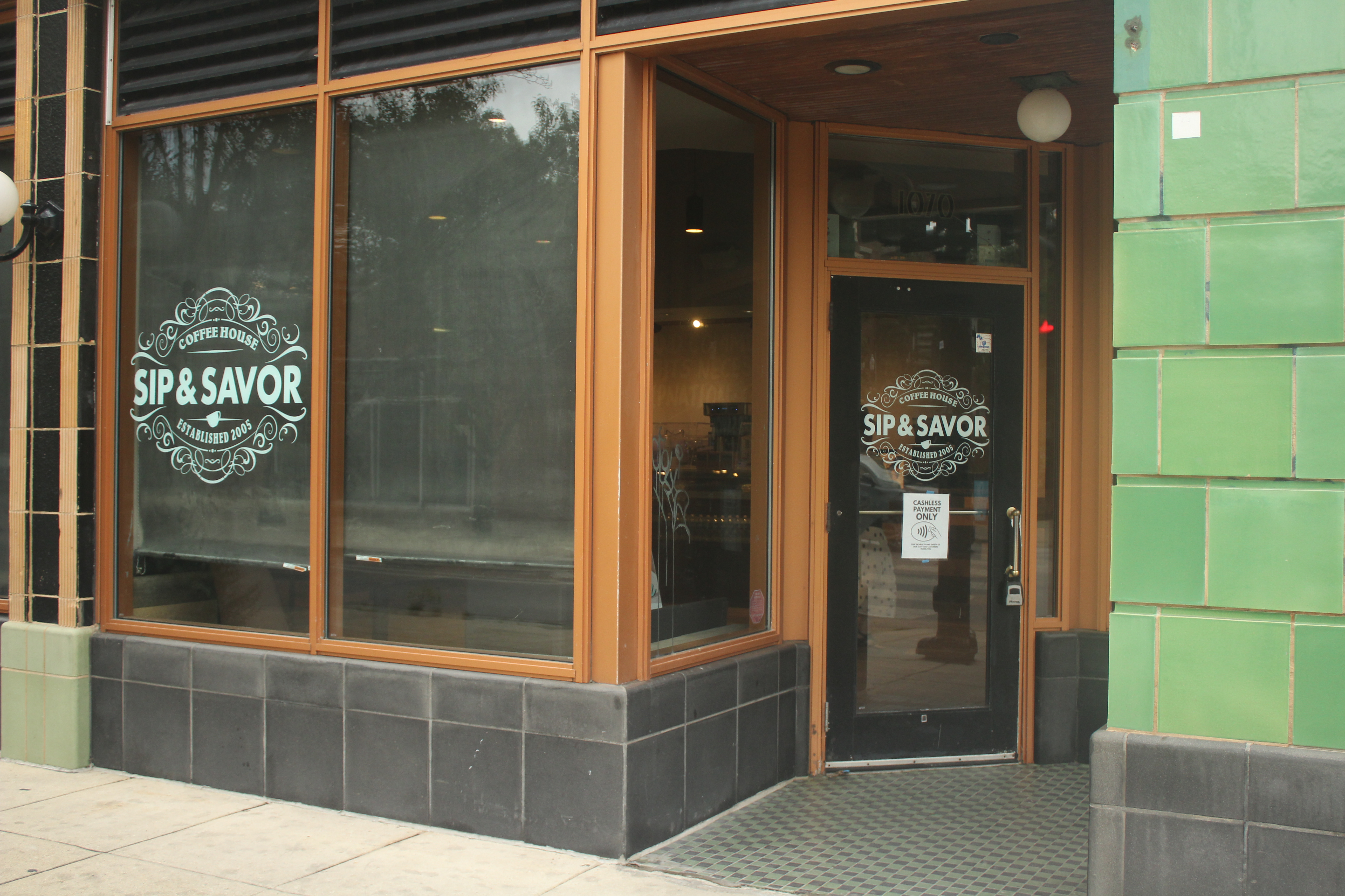 Sip & Savor In Edgewater Closes, The Chain’s 3rd Location To Shutter Since December
