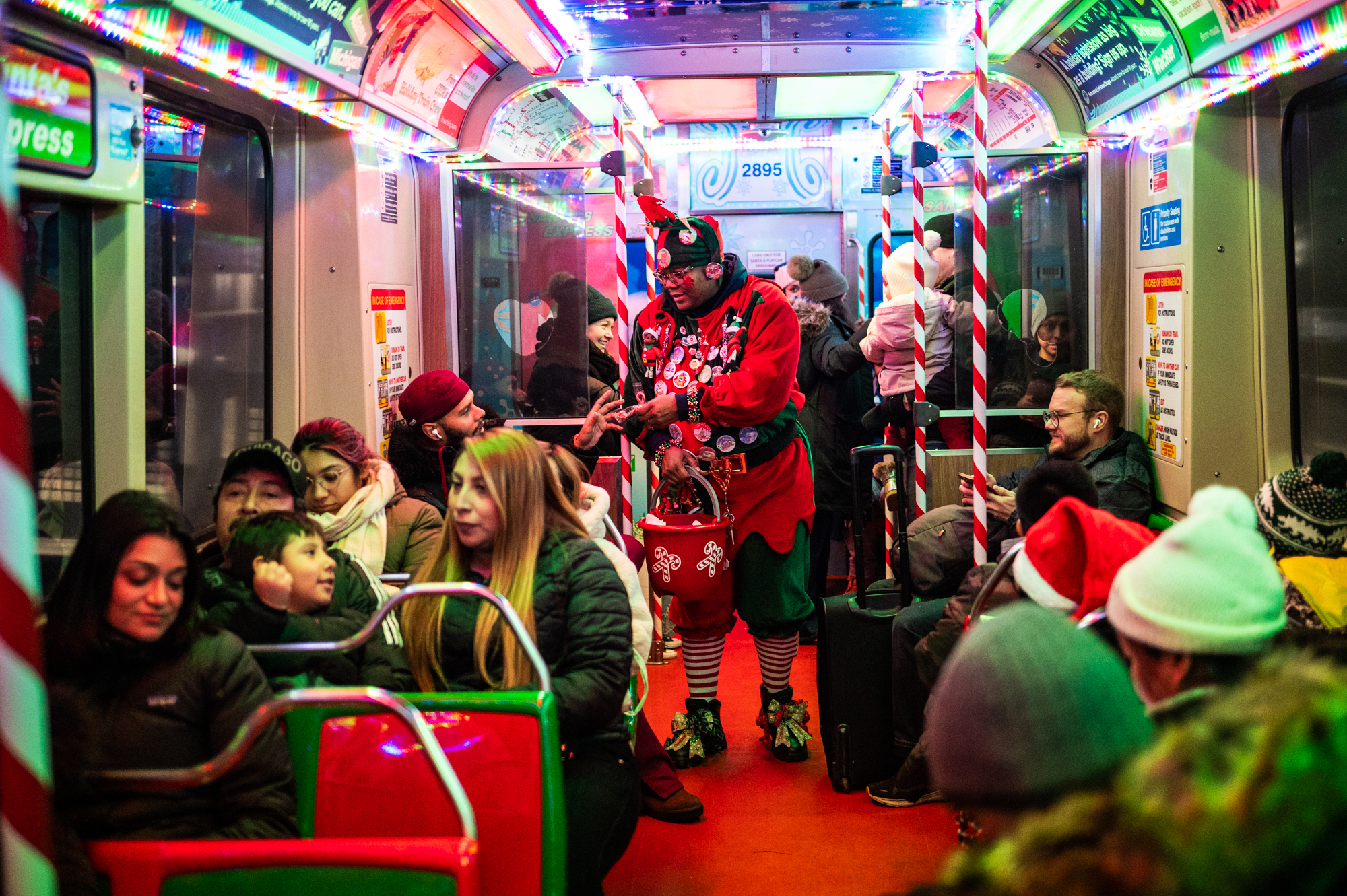 19 Things To Do In Chicago This Weekend: CTA Holiday Fleet Returns, ‘Drag Race: The Experience’ Opens