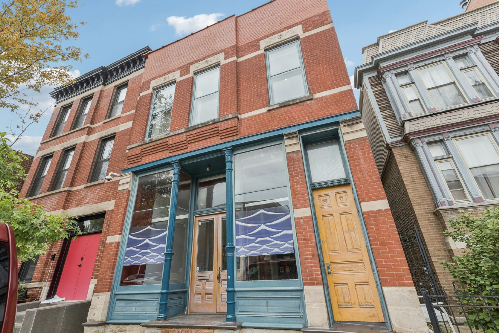 Artist Roger Brown’s Lincoln Park Home Nears Landmark Status