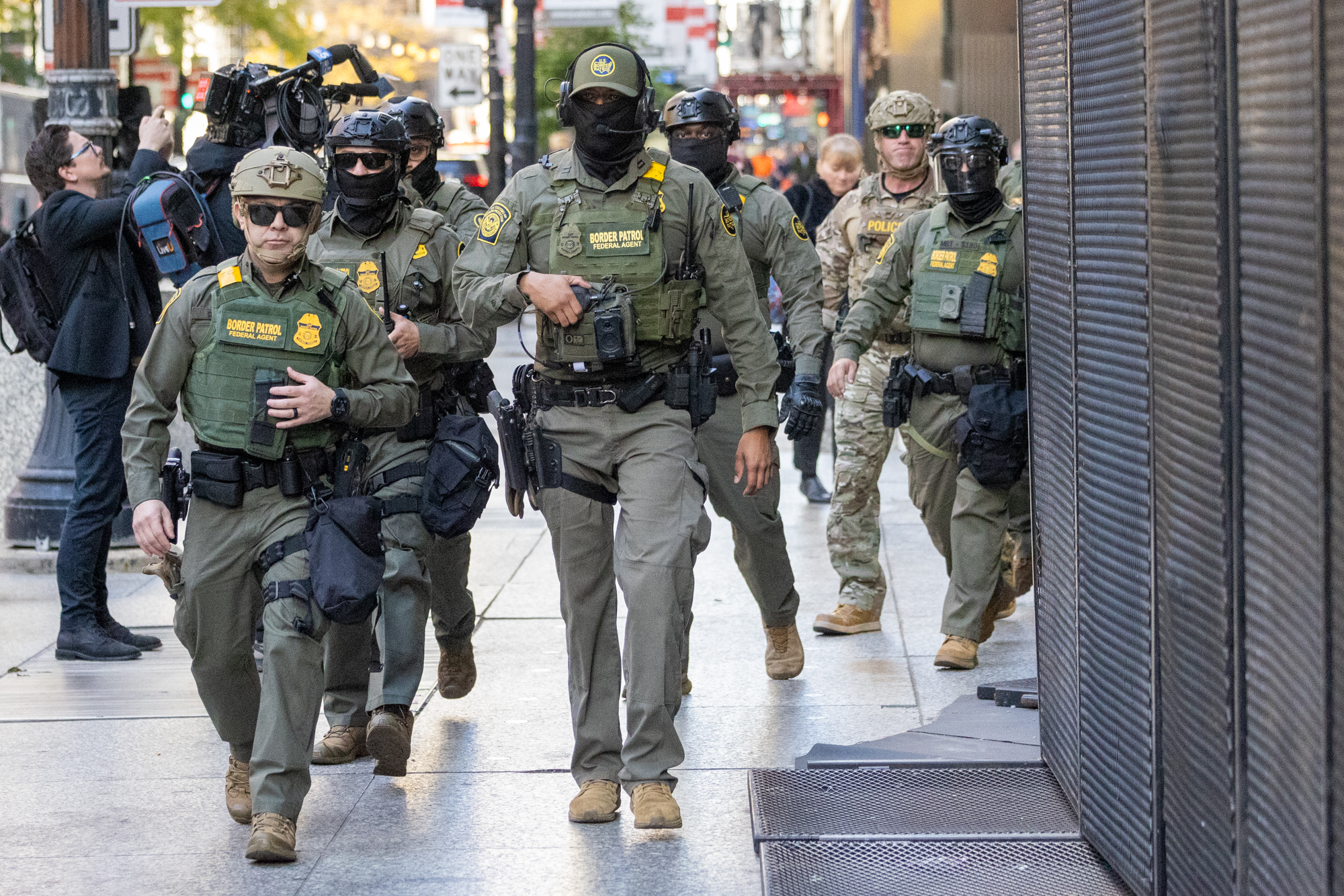 5 People Sue Border Patrol Agents Over Use Of Tear Gas, Unlawful Detention During Midway Blitz