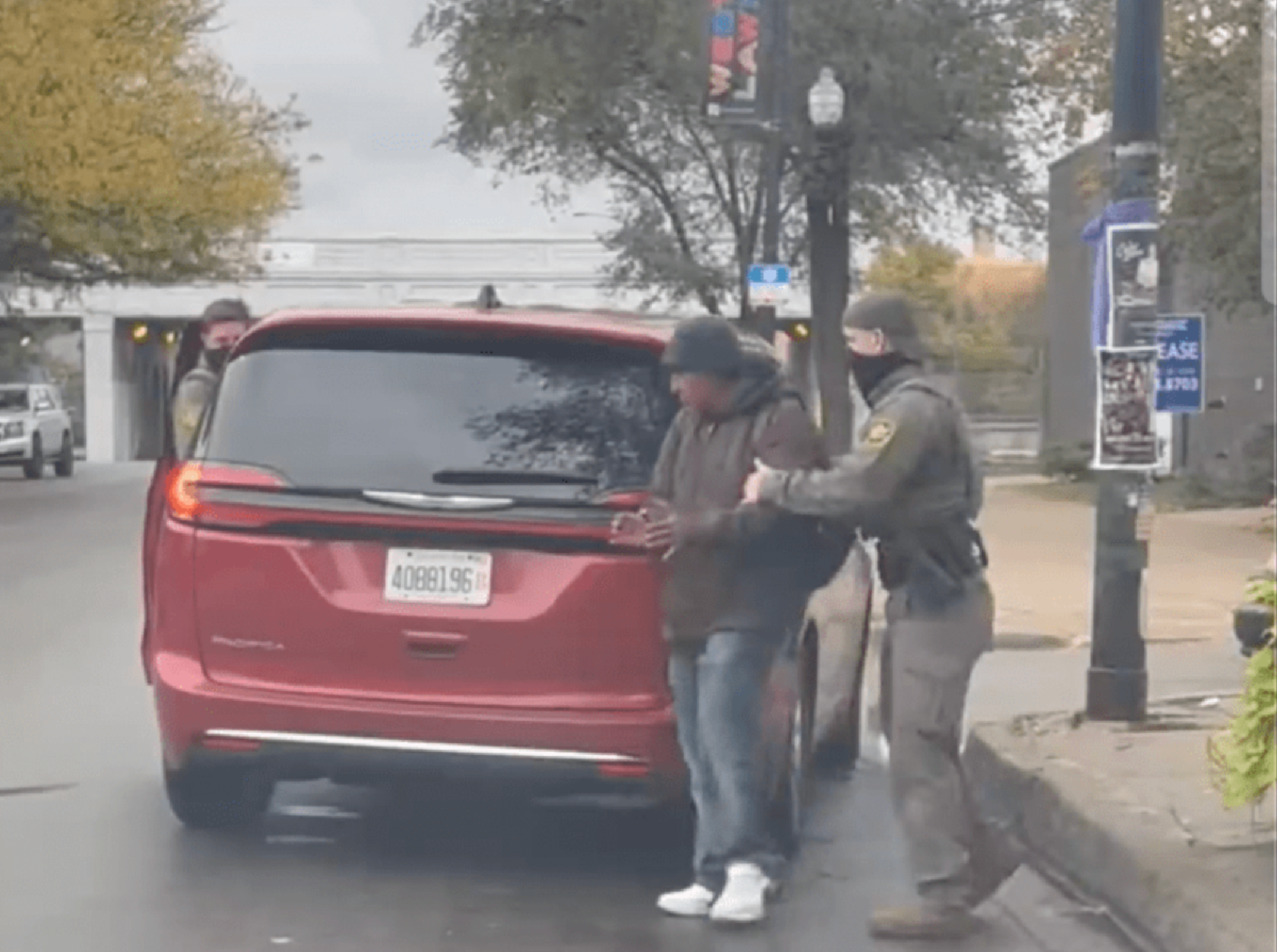 Immigration Agents Detained A Schizophrenic Man — Then Dropped Him Miles From Home Immigration Agents Detained A Schizophrenic Man — Then Dropped Him Miles From Home