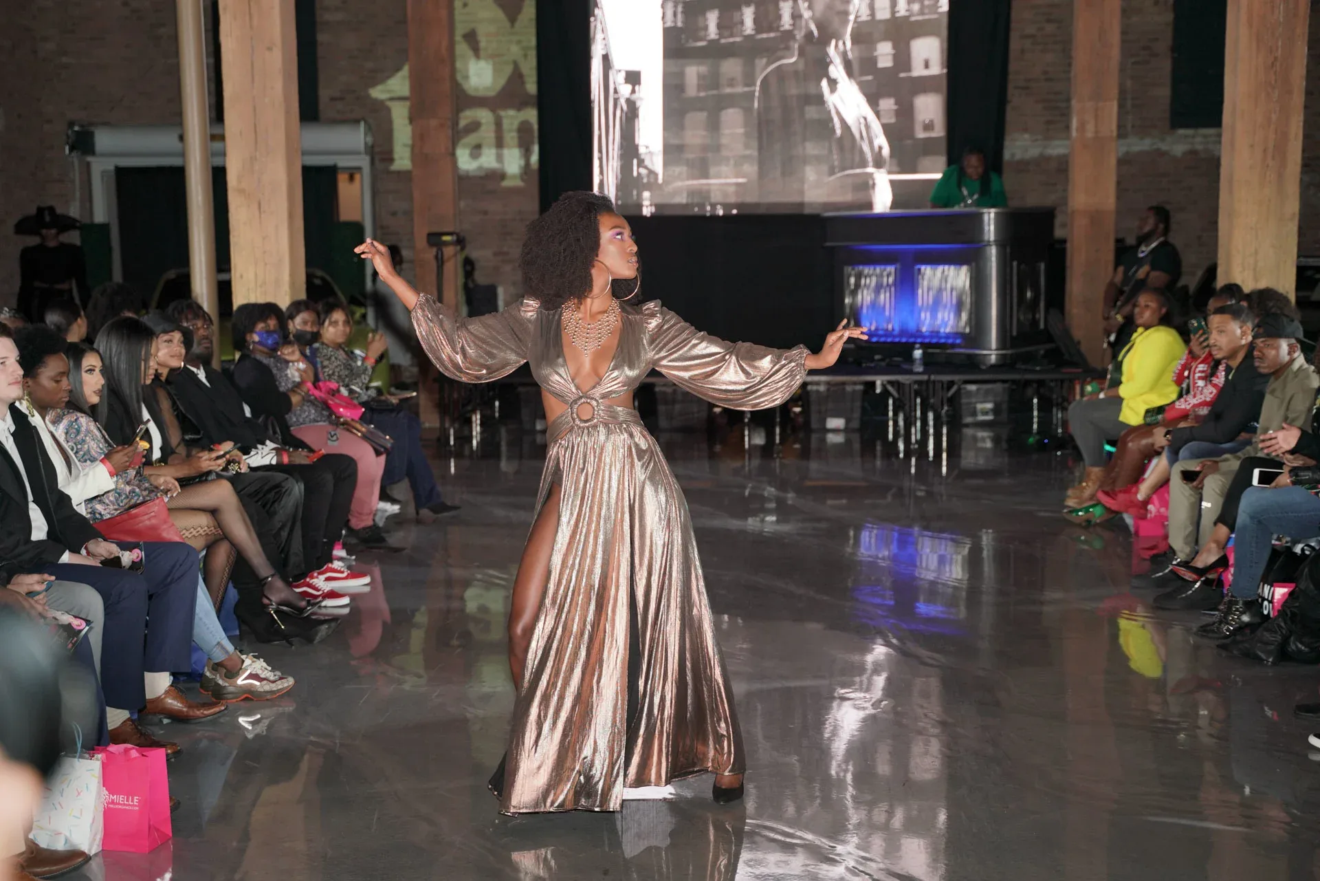 Chicago Fashion Week Kicks Off Thursday With Runway Shows, Workshops, Parties And More