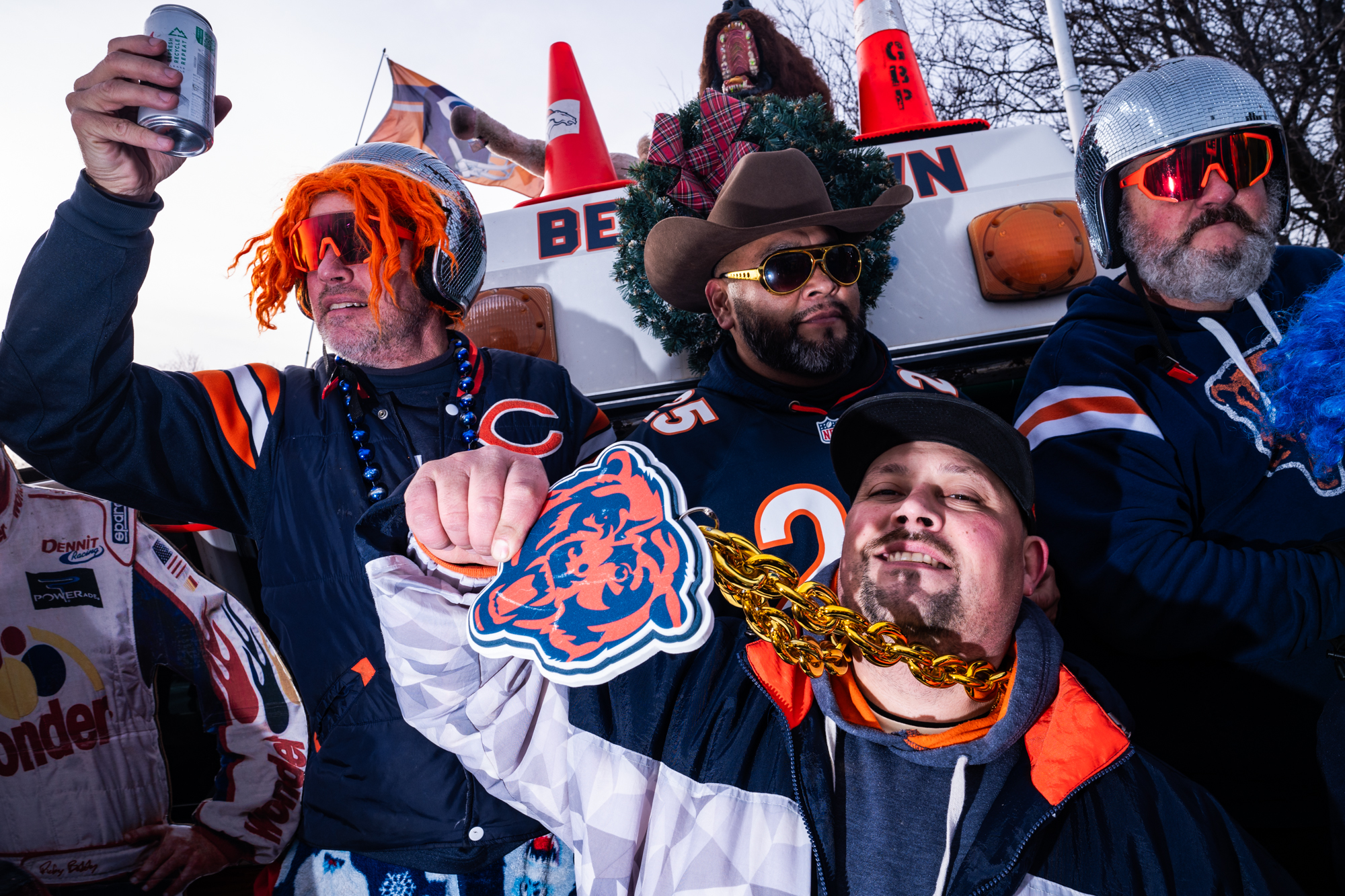 Bears Team Up With Hallmark For Christmas Movie — And They're Looking For Extras