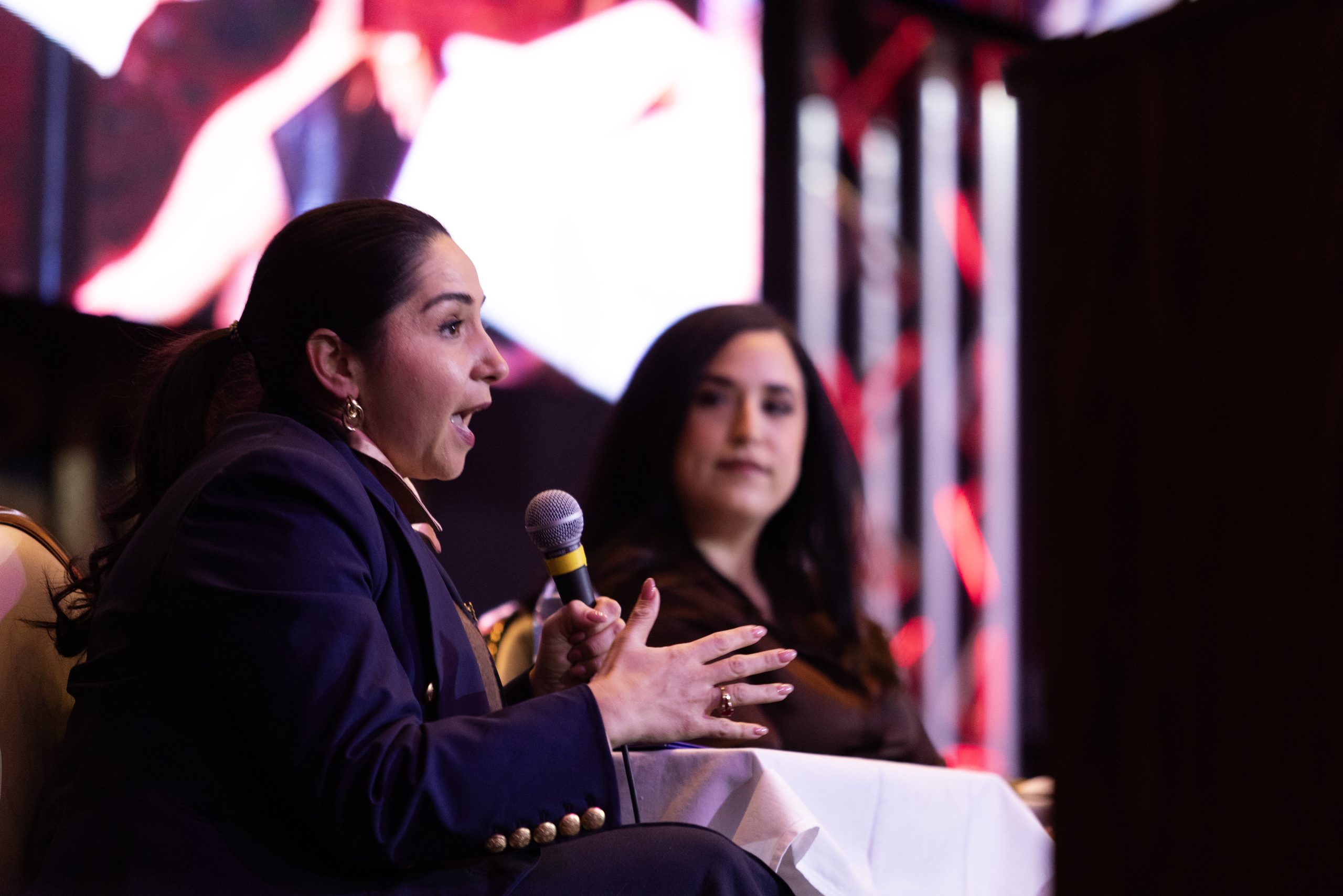 Leaders Share Tips On How Chicagoans Can Best Support Immigrants At Block Club Event