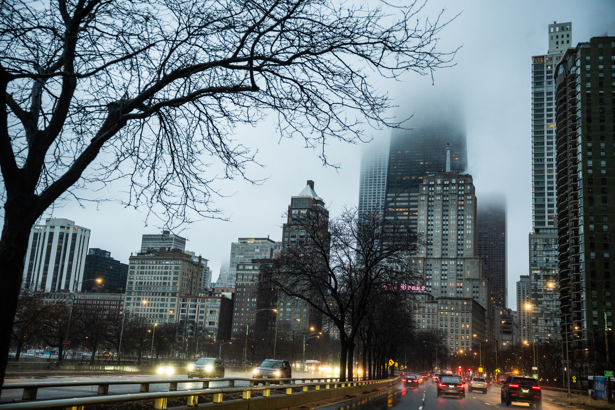 Severe Thunderstorms Expected In Chicago Monday As Rainy Start To Spring Continues