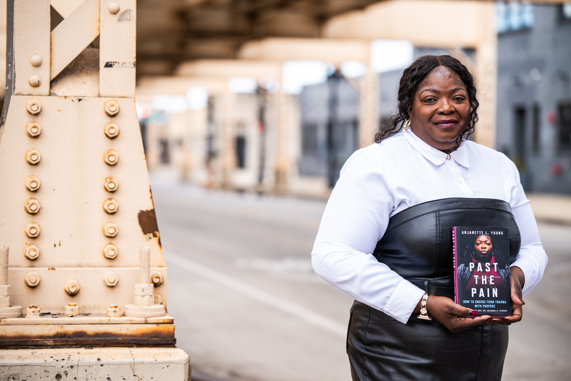 Anjanette Young Moves ‘Past The Pain’ Of Botched Police Raid In New Book: ‘It’s In Me To Fight Back’