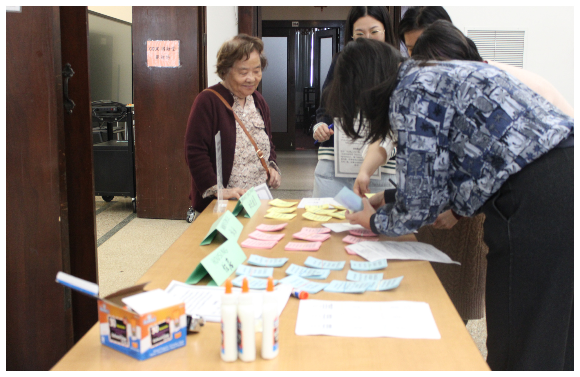 Chinatown Neighbors Share Gentrification Concerns About The 78 At Town Hall
