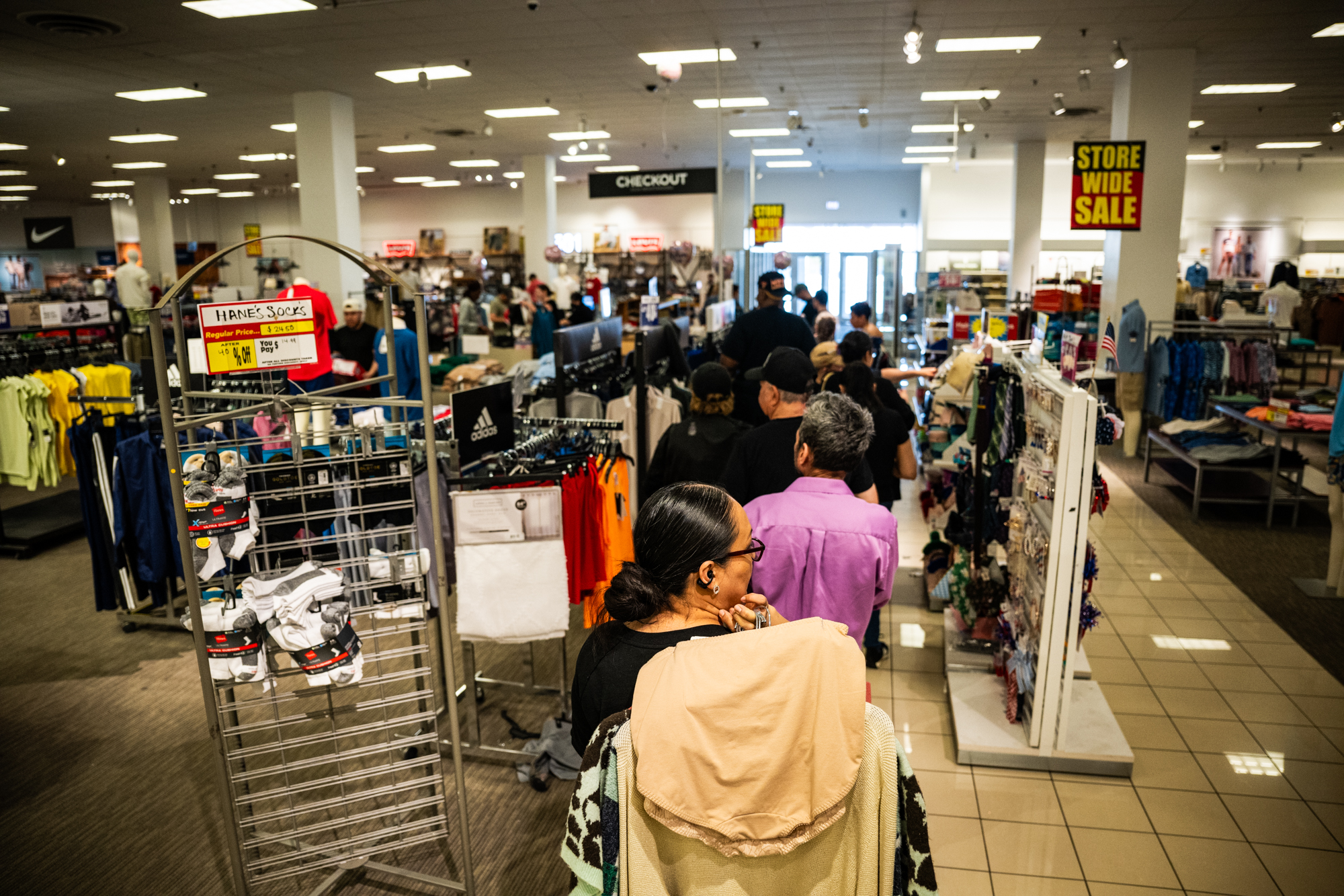 Ford City Mall's Final Weeks Draw Shoppers — And Neighbors Ready To Fight Plans For Industrial Park