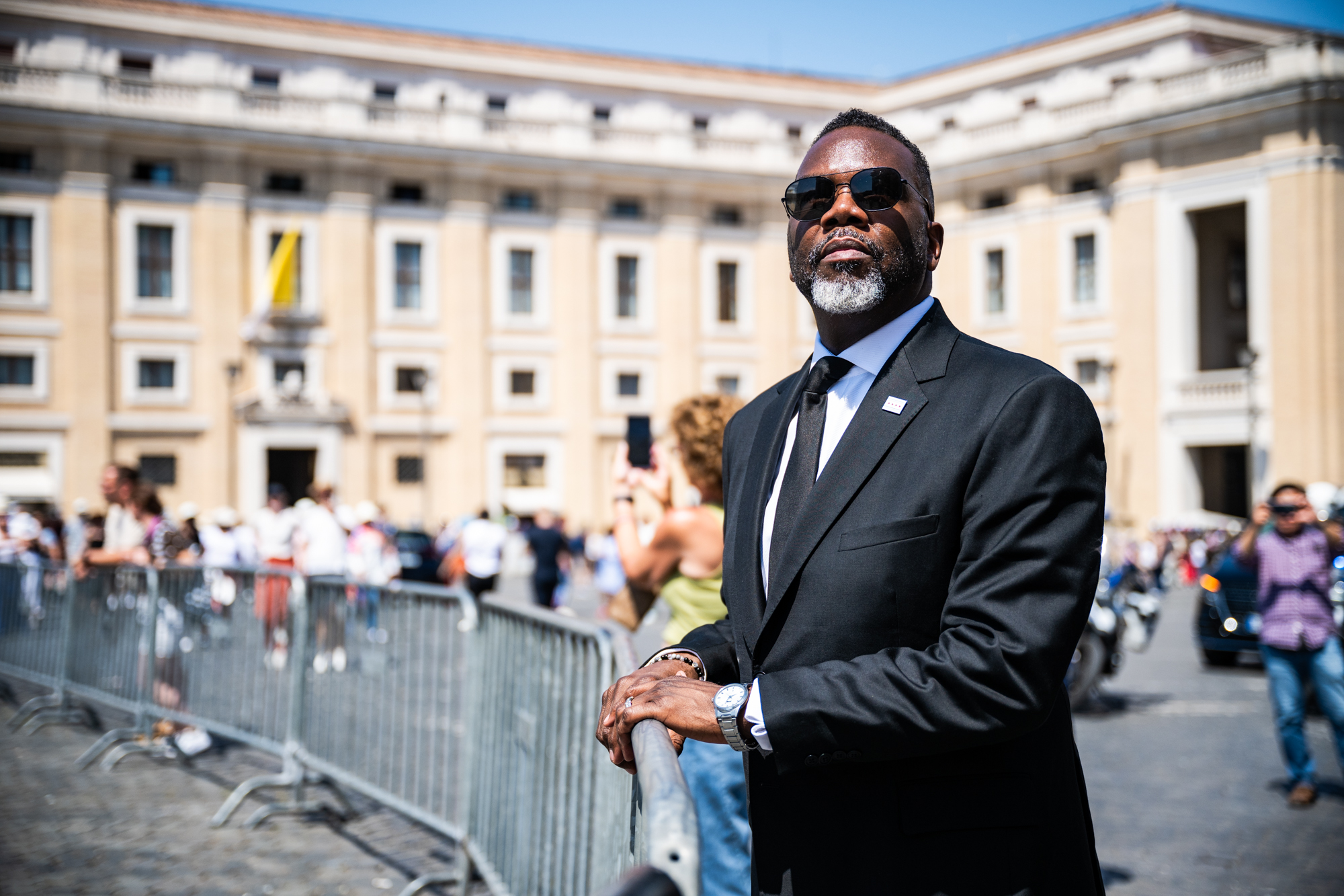 Mayor Brandon Johnson Brings Chicago Treats (And Vibes) To Pope Leo XIV