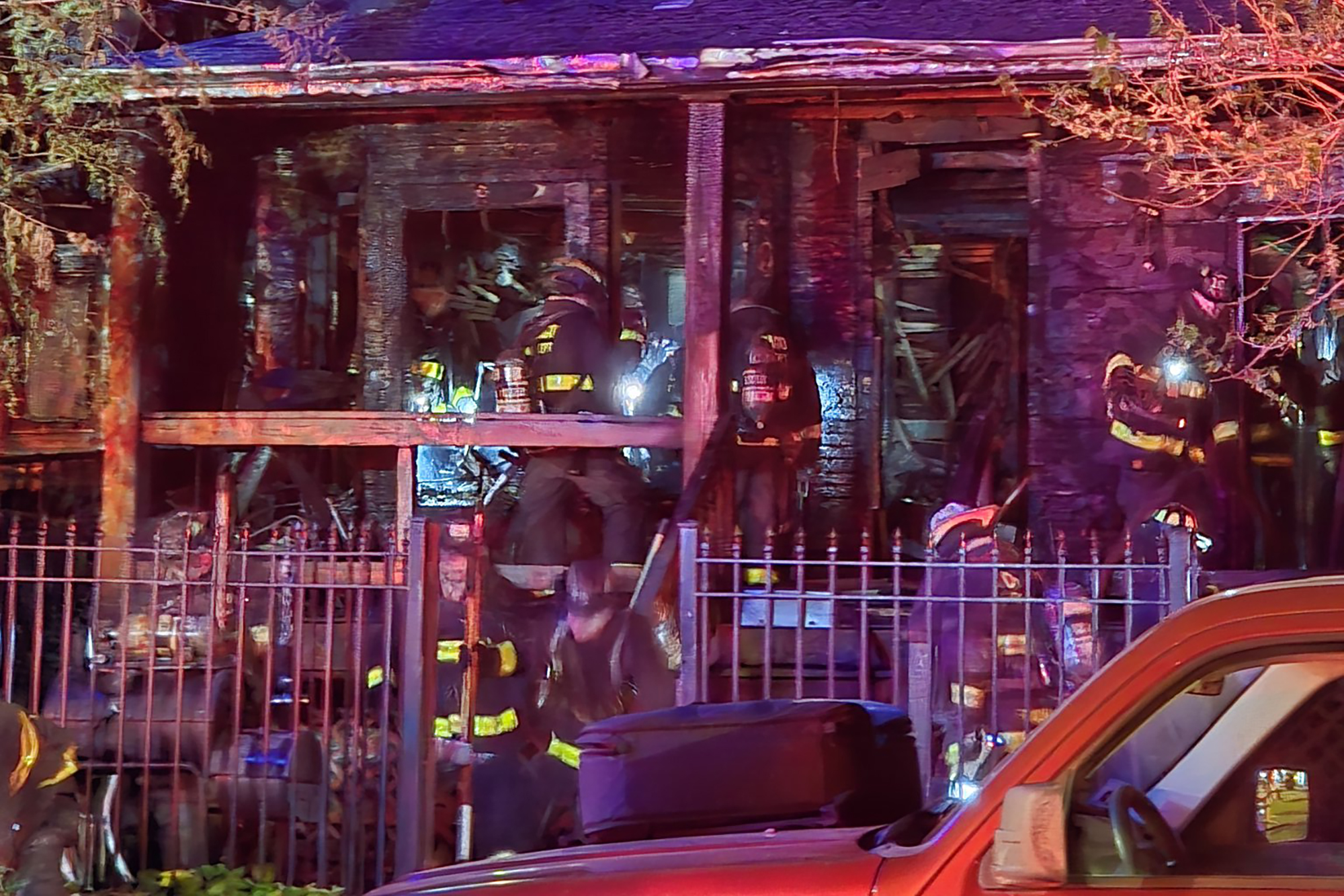 West Englewood Fire Seriously Injures 6, Including 3 Children