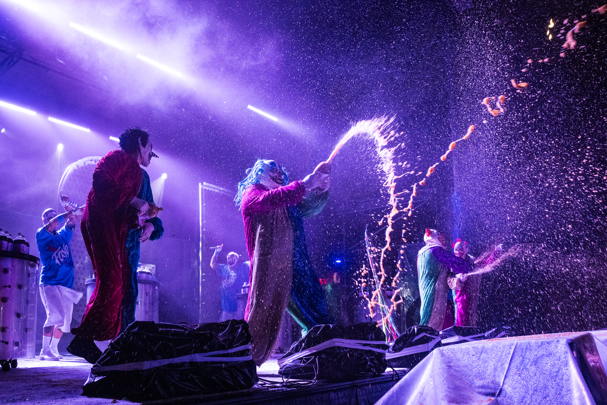 This Week In Photos: A Rocking And Messy Riot Fest, The History Of Devon Avenue And More