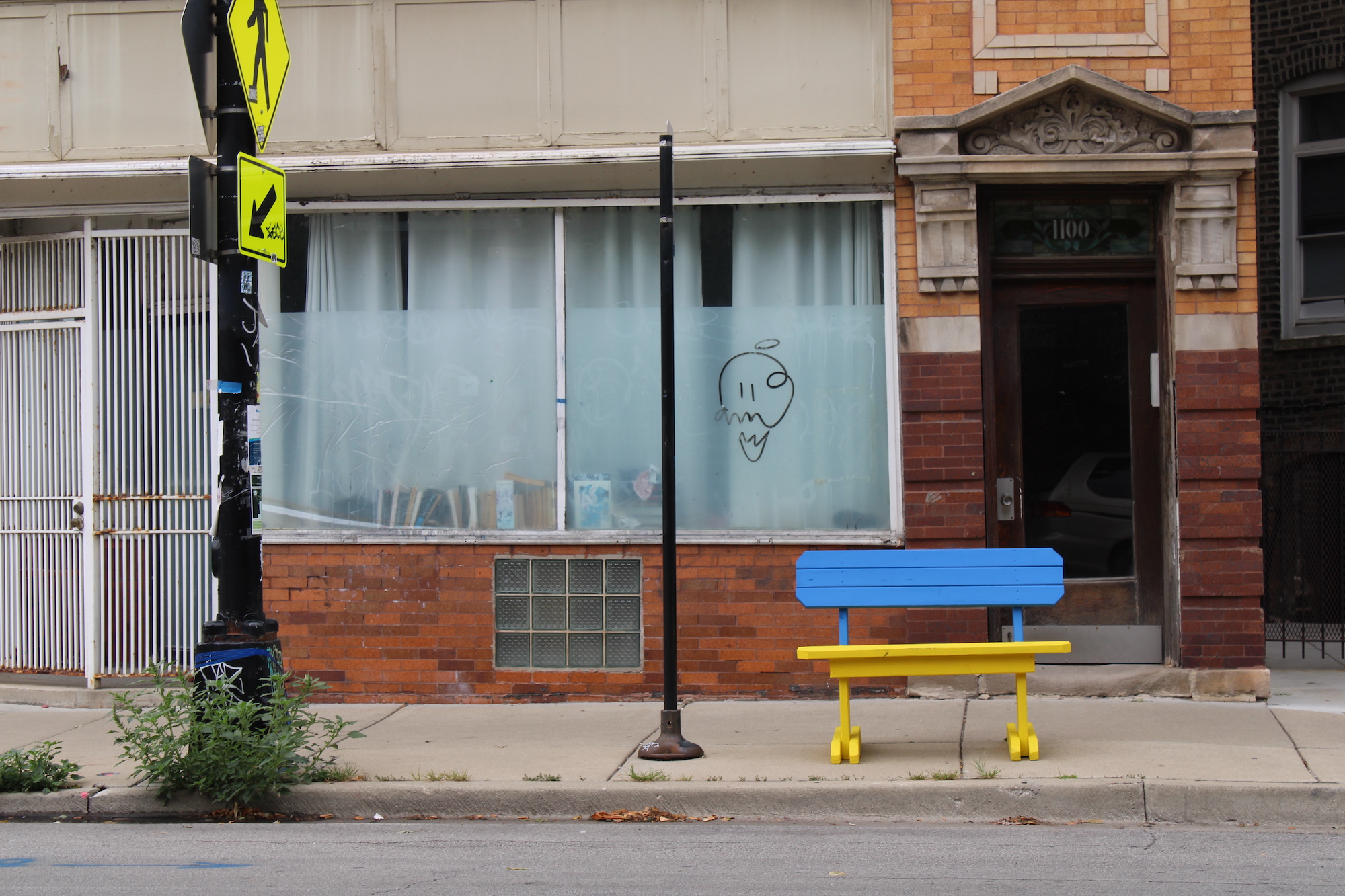 Neighbors Were Fed Up With A Lack Of Benches At CTA Bus Stops, So They Installed Their Own